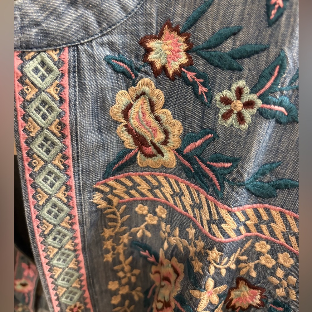 NWT J. Jill Floral Embroidered Open Front Lightweight Chambray Jacket Women’s Lg - Picture 4 of 14